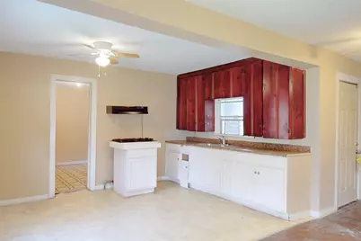 4921 Kashmere Street, Houston, TX 77026 - Photo 9