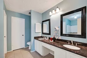 8122 Sandy Glen Ln, Houston, TX 77071 - Photo 17