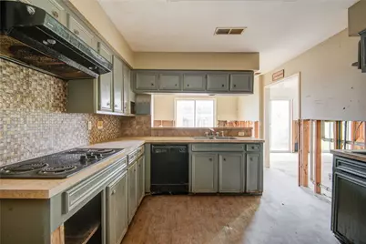 14249 Lost Meadow Lane, Houston, TX 77079 - Photo 13