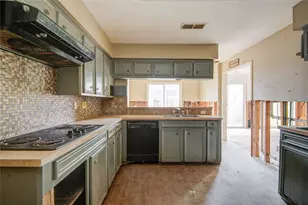 14249 Lost Meadow Ln, Houston, TX 77079 - Photo 13