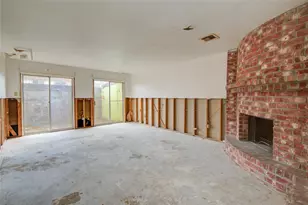 14249 Lost Meadow Ln, Houston, TX 77079 - Photo 5