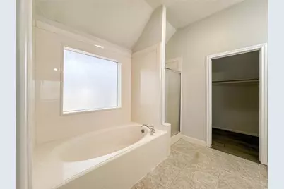 11114 Kirwin Lane, Houston, TX 77041 - Photo 19