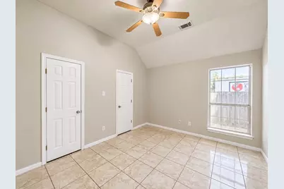 11114 Kirwin Lane, Houston, TX 77041 - Photo 17