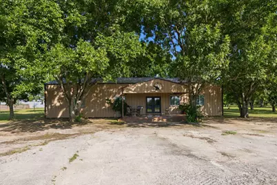 9318 E Creek Bend Drive, Needville, TX 77461 - Photo 1