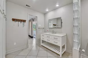 2211 Bayou Dr, League City, TX 77573 - Photo 17