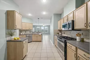18511 Grove Brook Ln, Cypress, TX 77429 - Photo 9