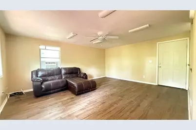 297 Hackberry Lane, Livingston, TX 77351 - Photo 17