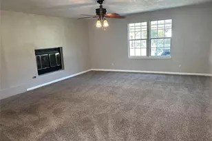 17210 Woodburn Dr, Houston, TX 77049 - Photo 7