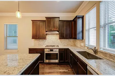 610 Delano Street, Houston, TX 77003 - Photo 7