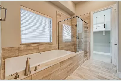 610 Delano Street, Houston, TX 77003 - Photo 25