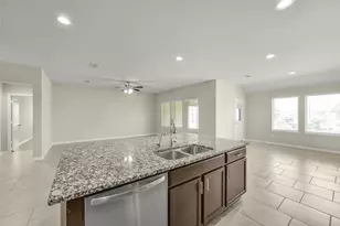 4035 Chester Bay Ln, Missouri City, TX 77459 - Photo 5