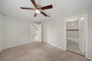 915 S Shanks St, Clute, TX 77531 - Photo 21