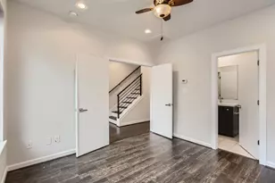 126 Pierce St, Houston, TX 77002 - Photo 11