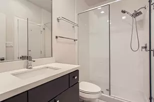 126 Pierce St, Houston, TX 77002 - Photo 13