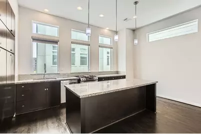 126 Pierce Street, Houston, TX 77002 - Photo 7