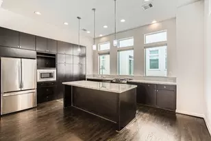 126 Pierce St, Houston, TX 77002 - Photo 5