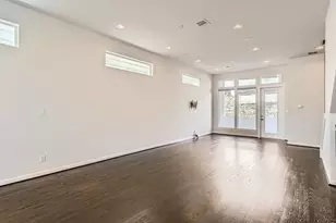126 Pierce St, Houston, TX 77002 - Photo 9