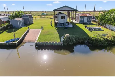 83 County Road 299, Bay City, TX 77414 - Photo 3