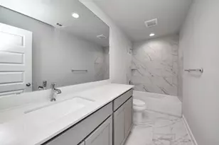 2106 Della Lks Ct, Fresno, TX 77545 - Photo 33