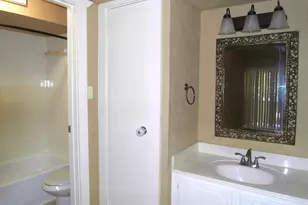 14911 Wunderlich Dr, Houston, TX 77069 - Photo 13