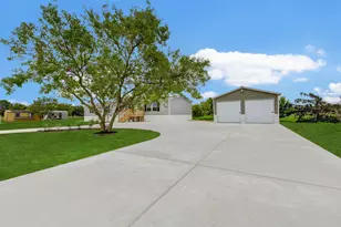 8916 Fm 646 Road S, Santa Fe, TX 77510 - Photo 11