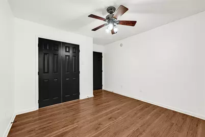 15911 Breanna Lane, Houston, TX 77049 - Photo 13