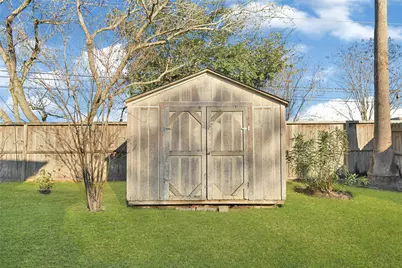 15911 Breanna Lane, Houston, TX 77049 - Photo 23