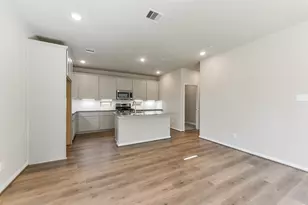 3011 Wicker Ln, Pinehurst, TX 77362 - Photo 9