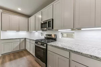 3011 Wicker Lane, Pinehurst, TX 77362 - Photo 13