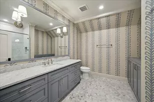 10801 Long Shadow Ln, Hunters Creek Village, TX 77024 - Photo 25