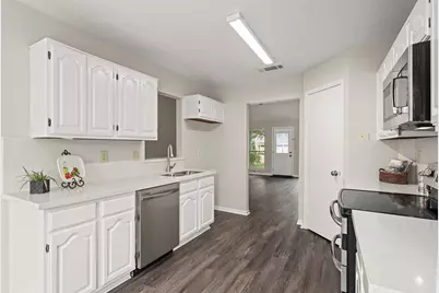 714 Regency Court, Friendswood, TX 77546 - Photo 5