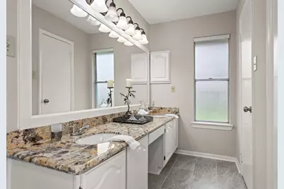 714 Regency Court, Friendswood, TX 77546 - Photo 13