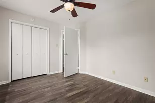 714 Regency Ct, Friendswood, TX 77546 - Photo 19