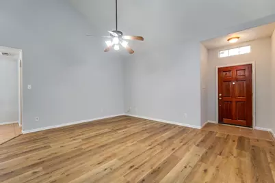 14510 Windmill Meadows Court, Houston, TX 77082 - Photo 9