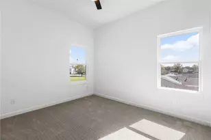 7330 St Lo Rd, Houston, TX 77033 - Photo 21