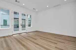 3036 Live Oak St, Houston, TX 77004 - Photo 11