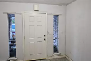 1525 Calvit St, Hempstead, TX 77445 - Photo 3