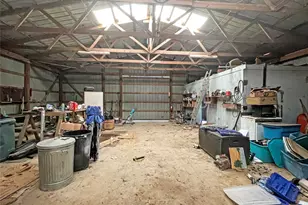 5129 Co Rd 425, Jasper, TX 75951 - Photo 17