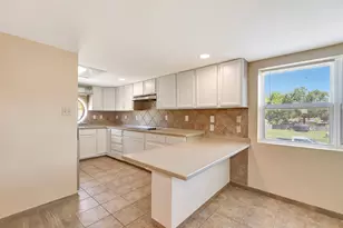 7900 Lane St, Houston, TX 77029 - Photo 11