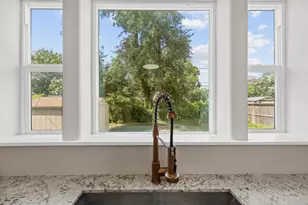 2913 Wheeler St, Houston, TX 77004 - Photo 7