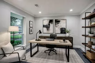 10606 Riverview Dr, Houston, TX 77042 - Photo 41