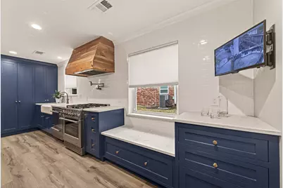 10606 Riverview Drive, Houston, TX 77042 - Photo 27