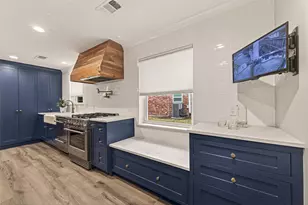 10606 Riverview Dr, Houston, TX 77042 - Photo 27