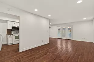 482 N Post Oak Ln, Houston, TX 77024 - Photo 3