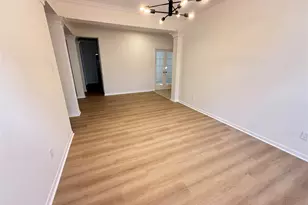 14527 Circlewood Way, Houston, TX 77062 - Photo 5
