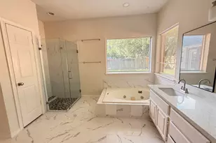 14527 Circlewood Way, Houston, TX 77062 - Photo 15
