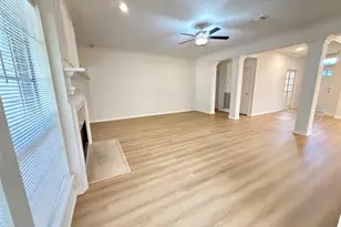 14527 Circlewood Way, Houston, TX 77062 - Photo 9