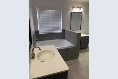 10702 Allens Landing Drive, Houston, TX 77065 - Photo 9