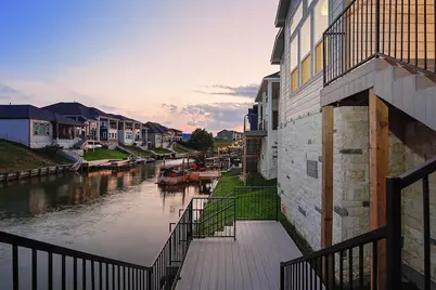 11021 N Lake Mist Lane, Willis, TX 77318 - Photo 35