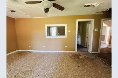 100 W Stockbridge Street, Eagle Lake, TX 77434 - Photo 13